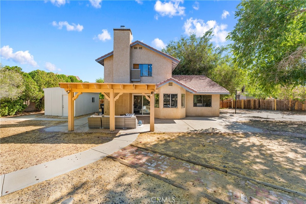 main property photo 40