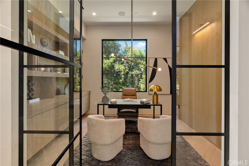 main property photo 59