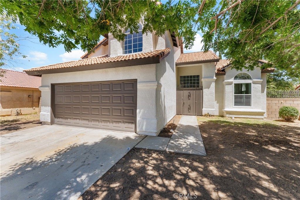 main property photo 3