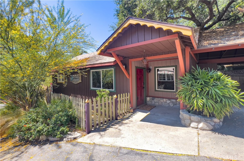 main property photo 23