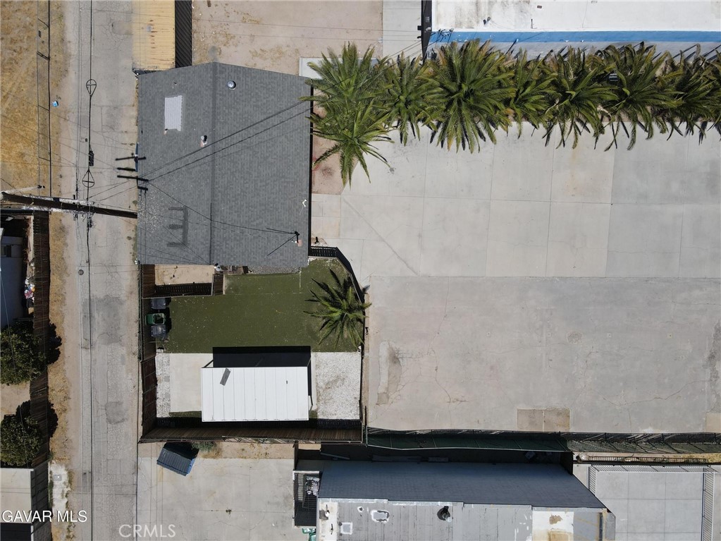 main property photo 8