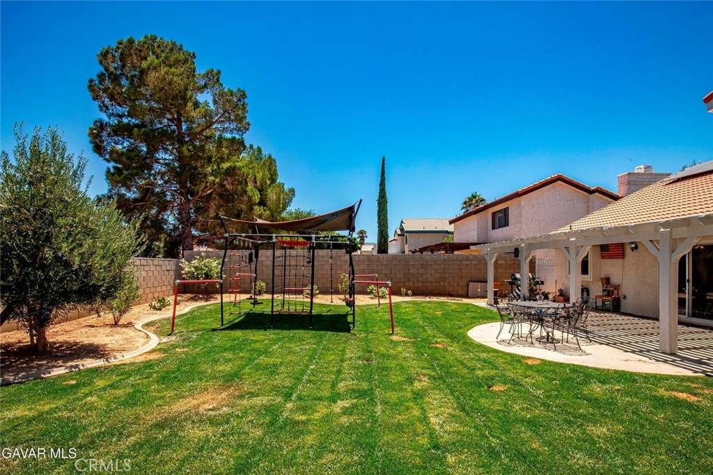 main property photo 34