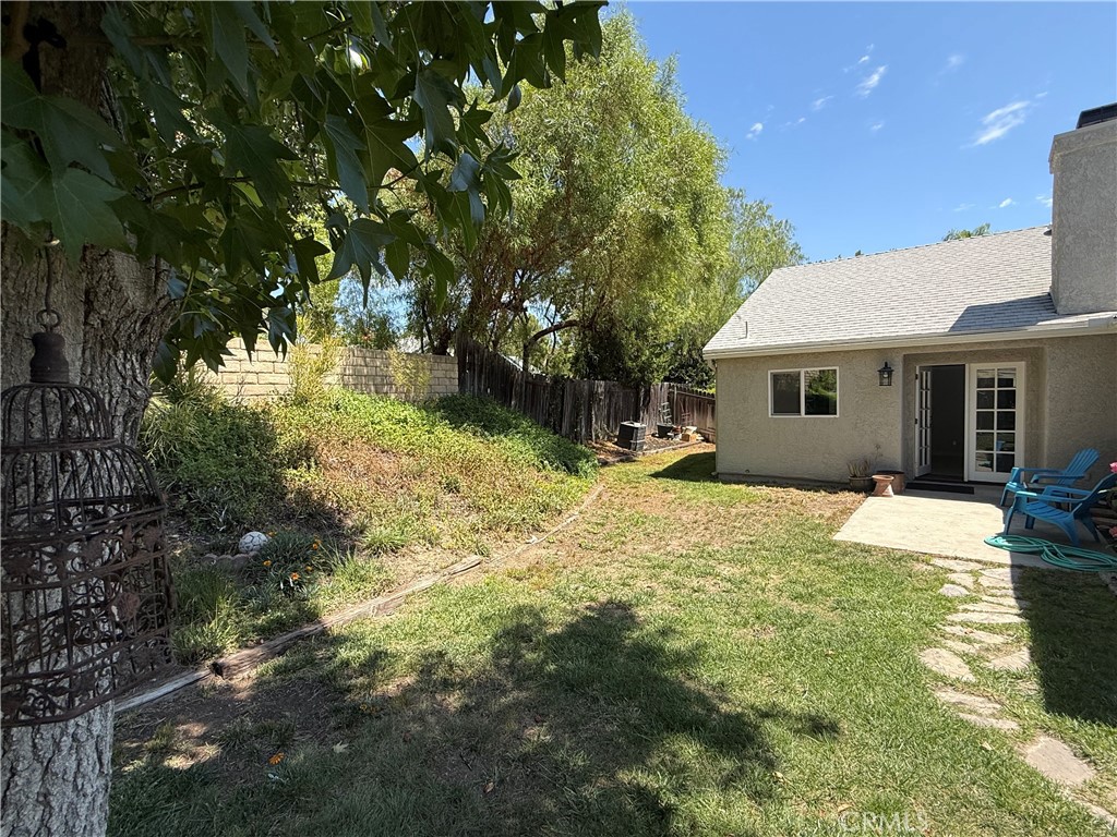 main property photo 28