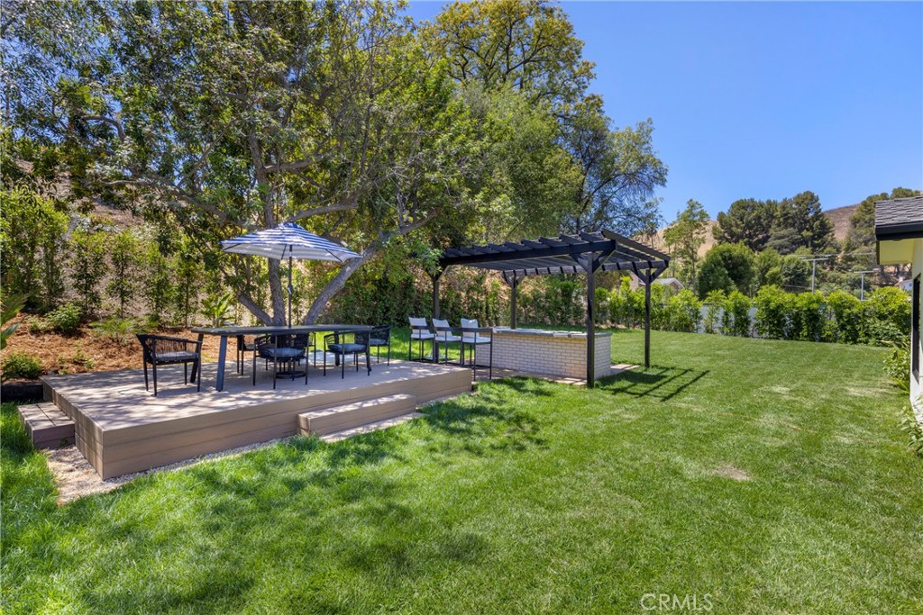 main property photo 42