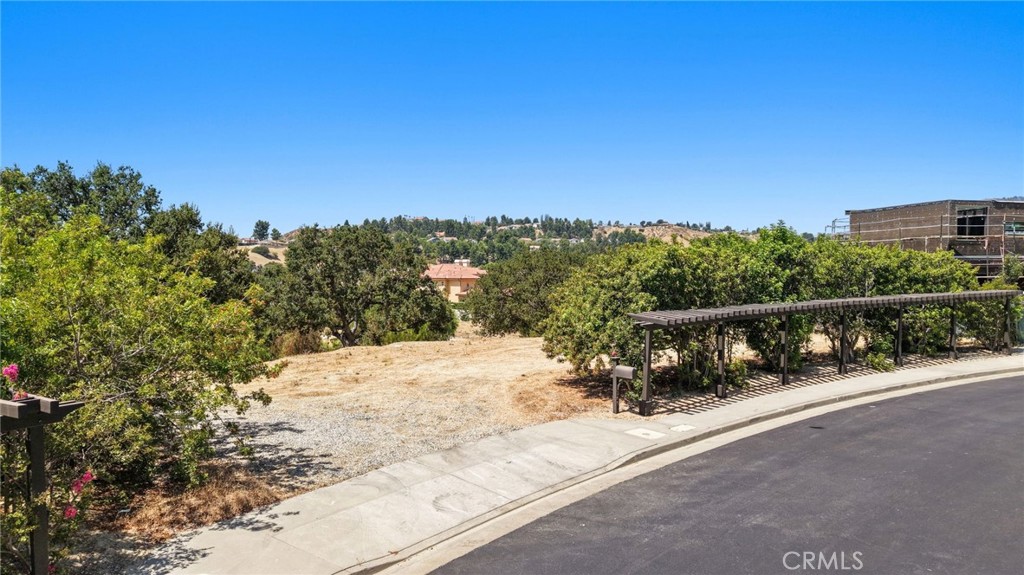main property photo 37