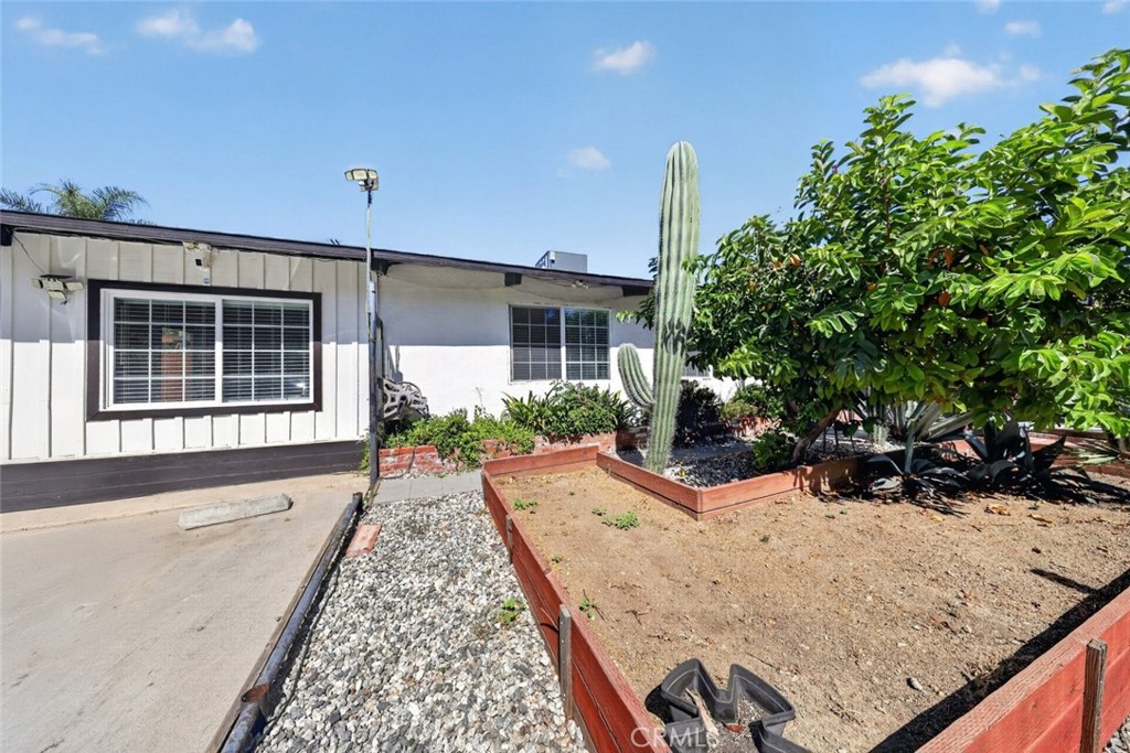 main property photo 58