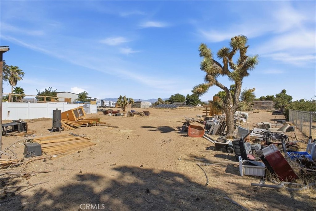 main property photo 18