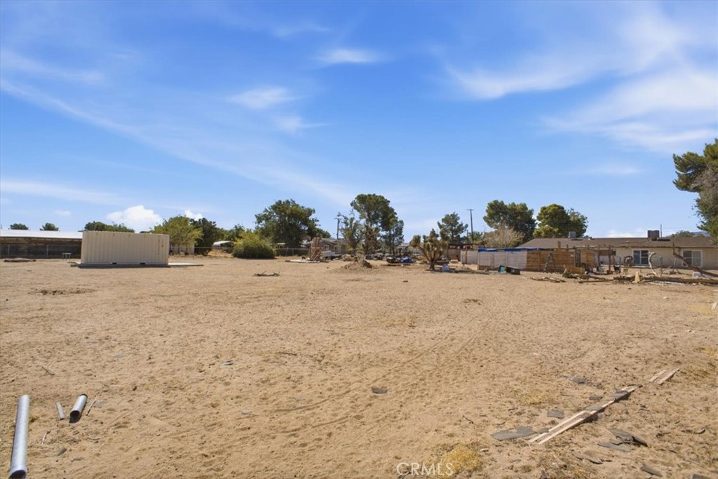 main property photo 20