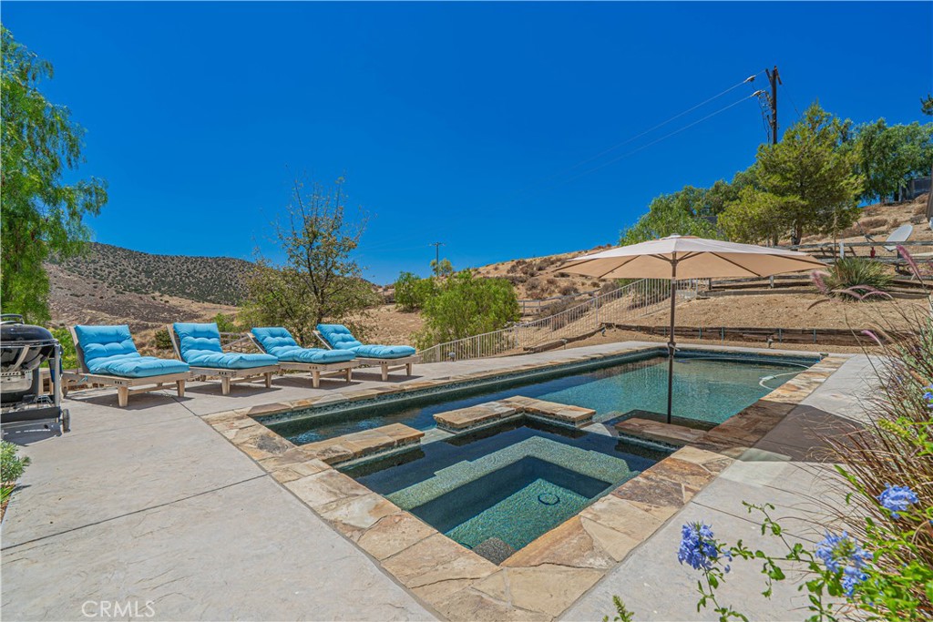 main property photo 48