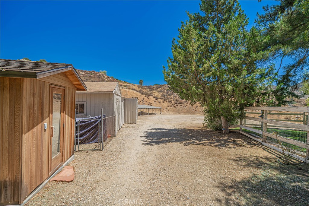 main property photo 60