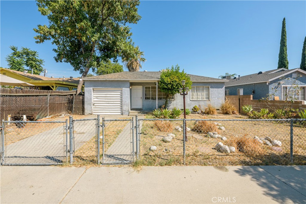 main property photo 4