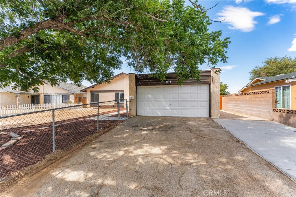 main property photo 3