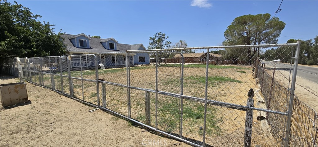 main property photo 21