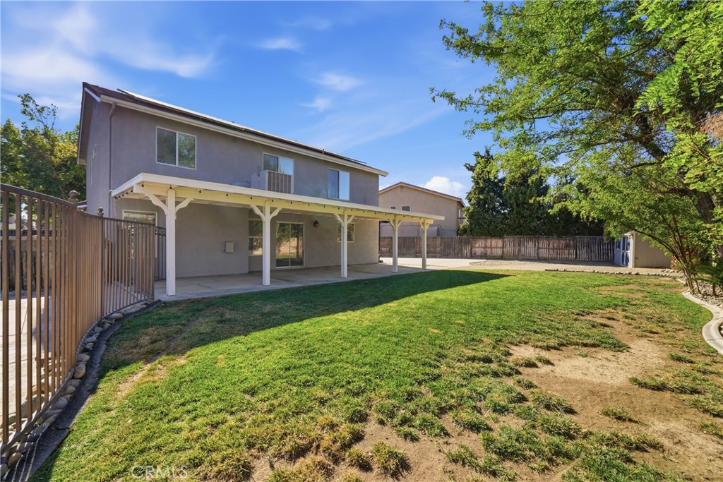 main property photo 40