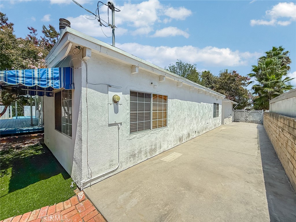 main property photo 43