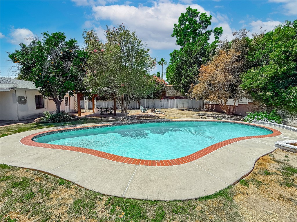 main property photo 52