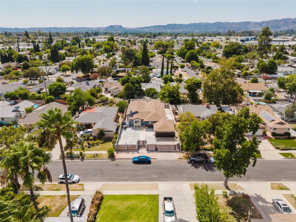 main property photo 50