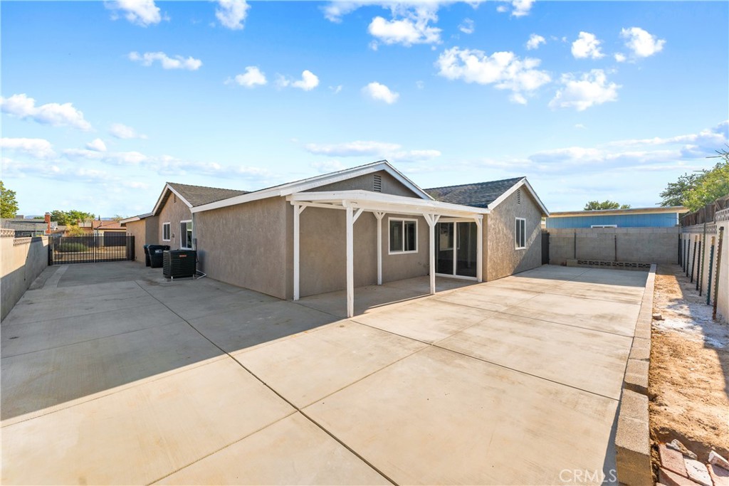 main property photo 34