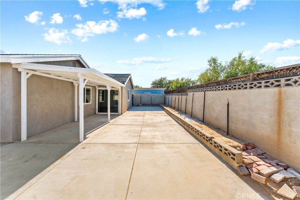 main property photo 35