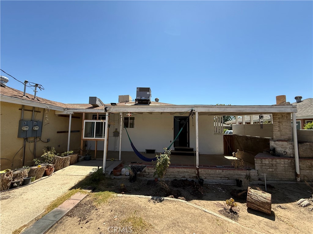 main property photo 18