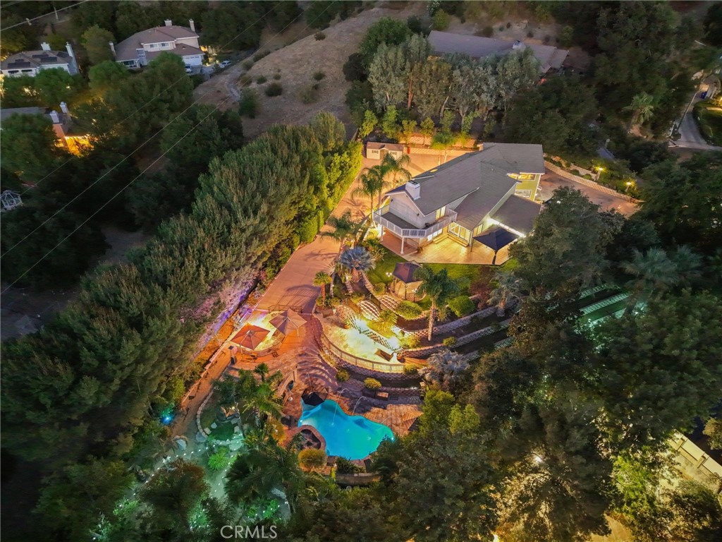 main property photo 14