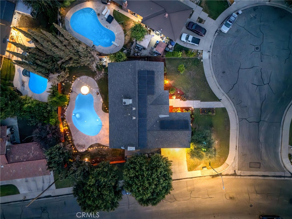 main property photo 33