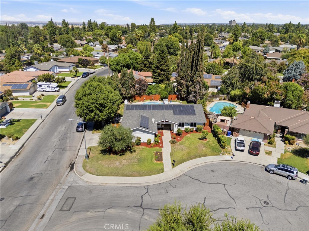 main property photo 36
