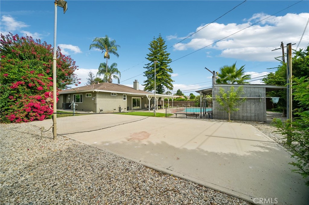 main property photo 51