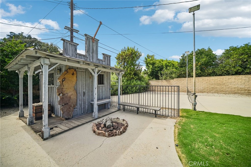 main property photo 57