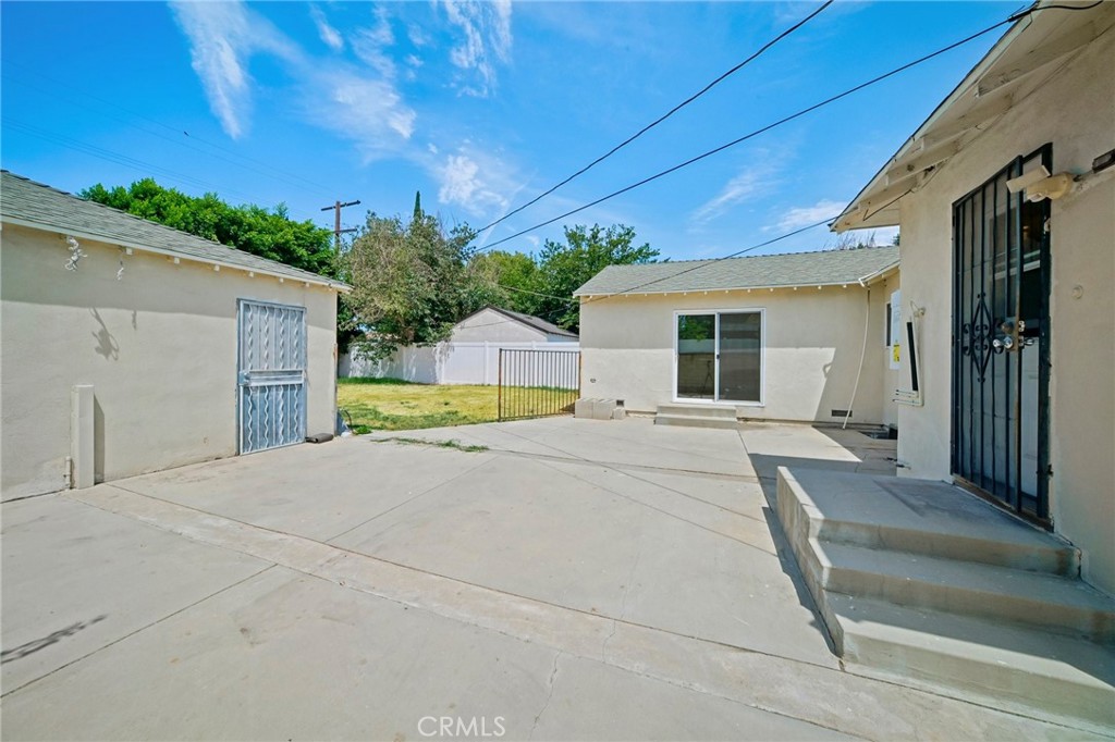 main property photo 44