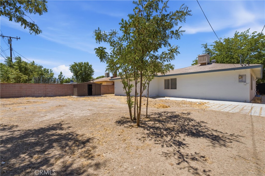 main property photo 15