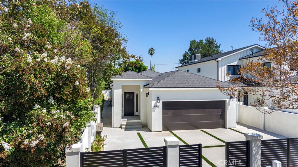 main property photo 60
