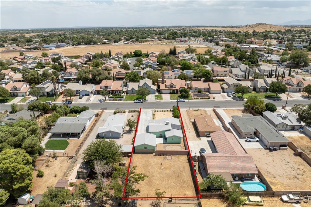 main property photo 23