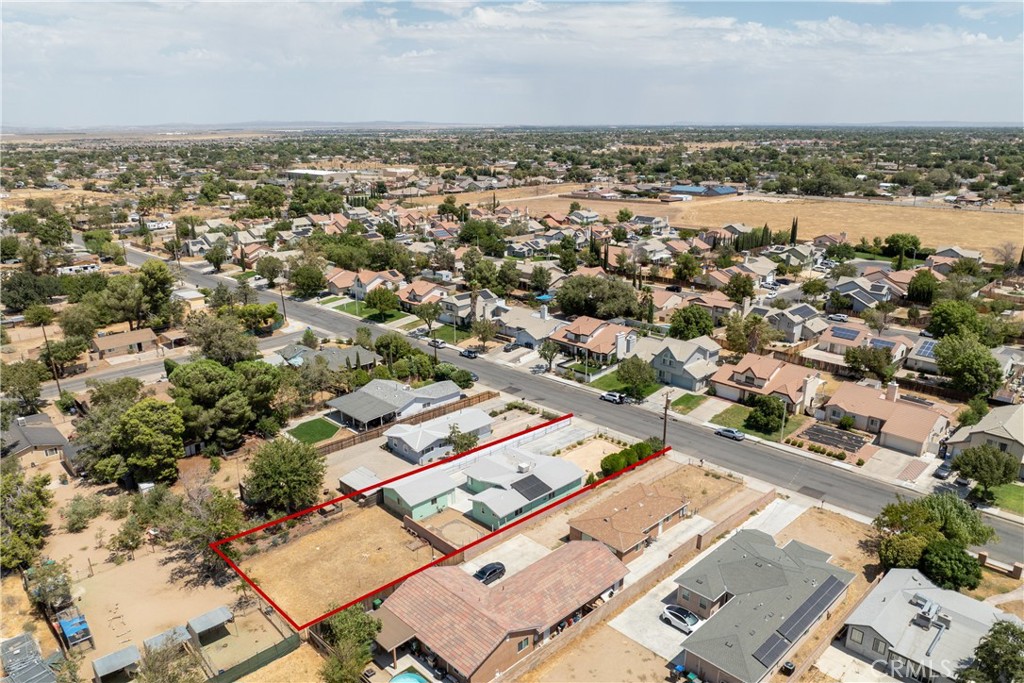 main property photo 25