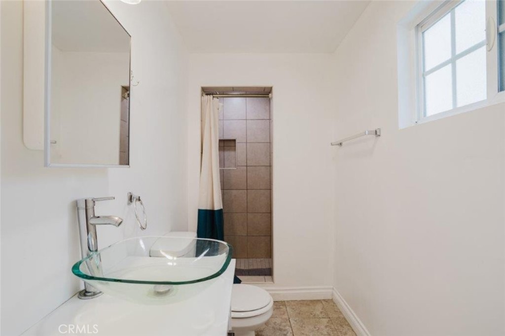 main property photo 66