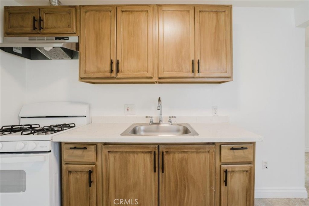 main property photo 70
