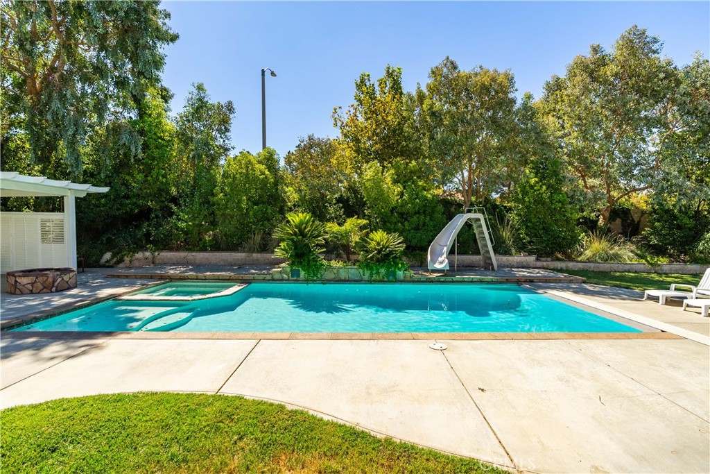 main property photo 49