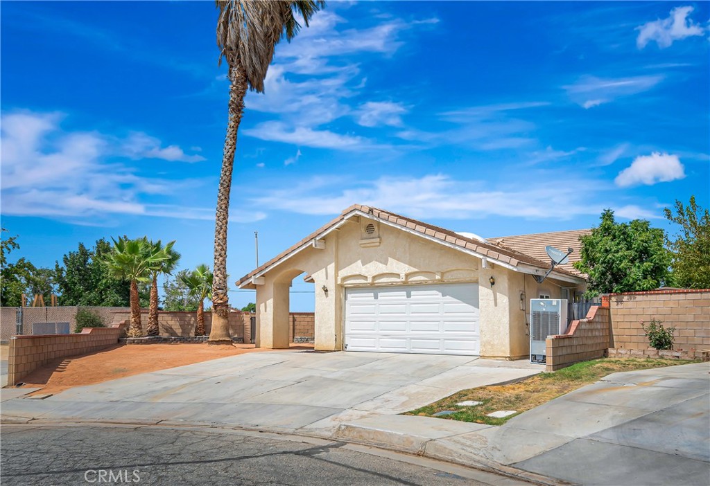 main property photo 33