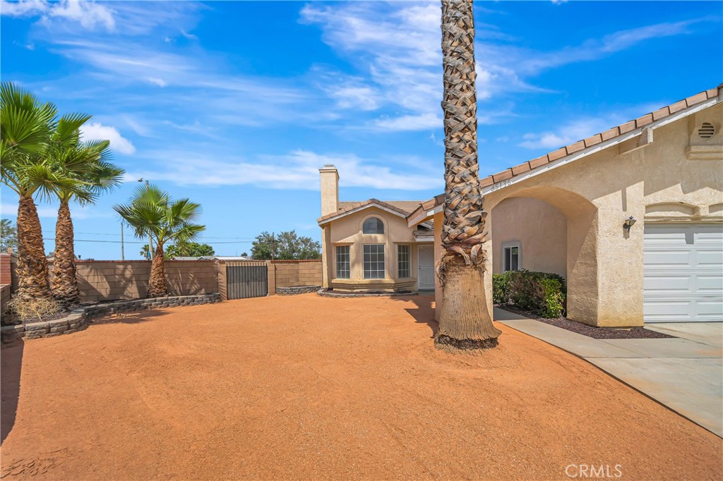 main property photo 45