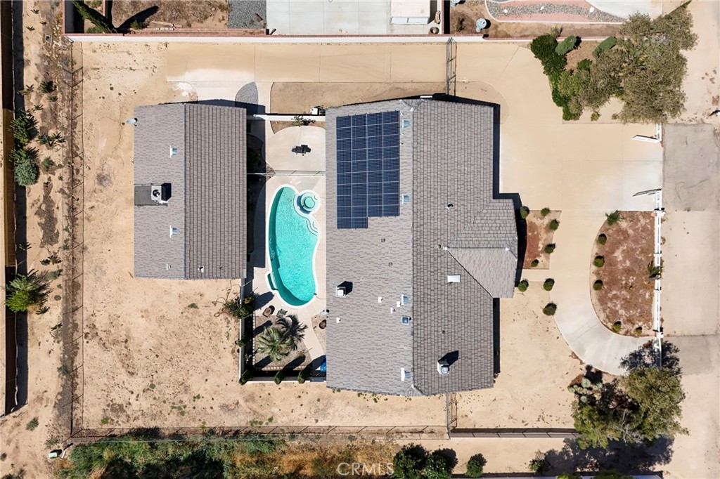main property photo 45