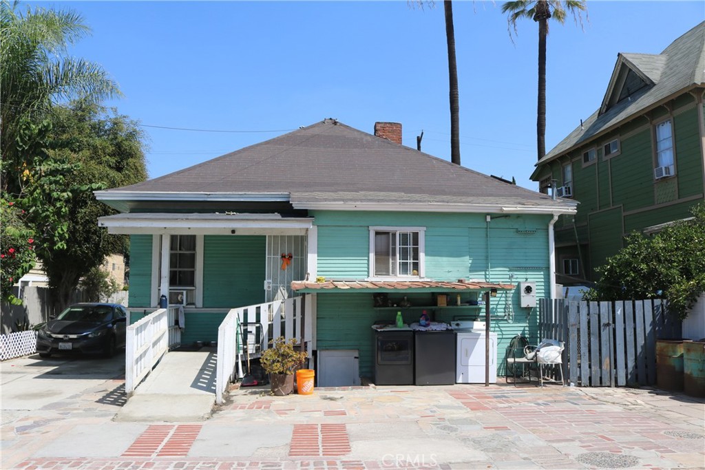 main property photo 6