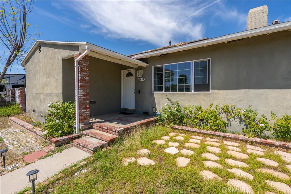 main property photo 3