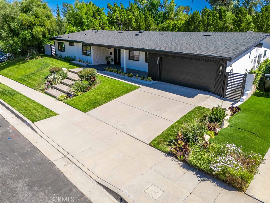 main property photo 53