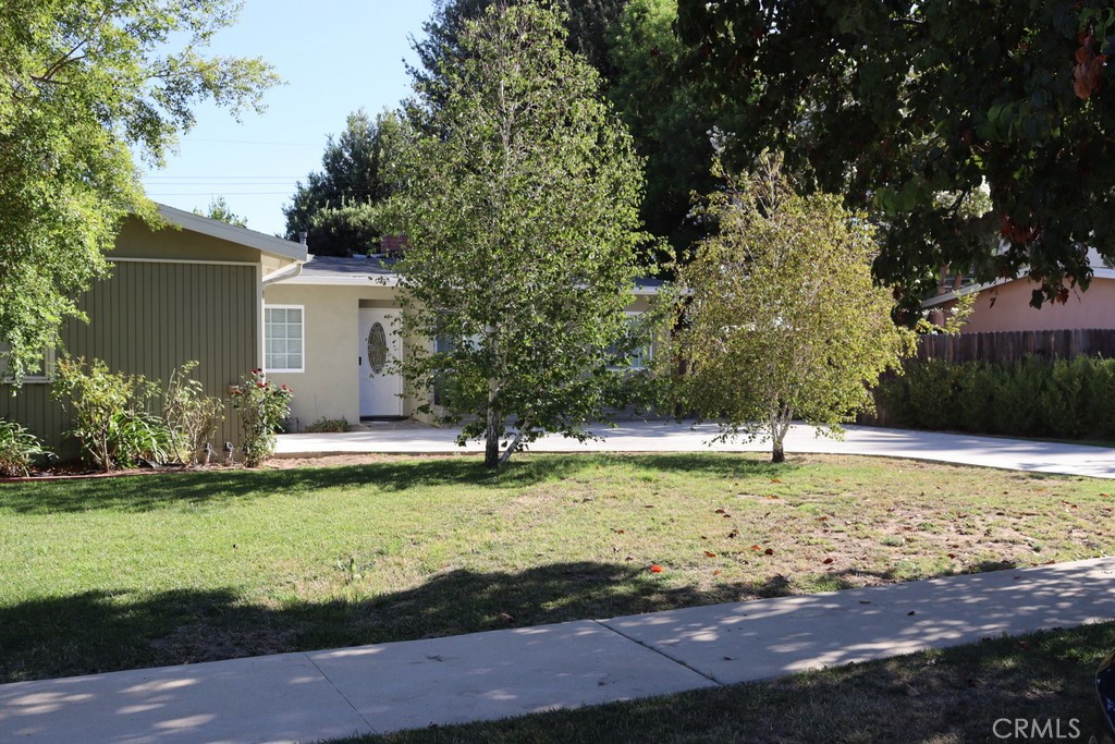 main property photo 8