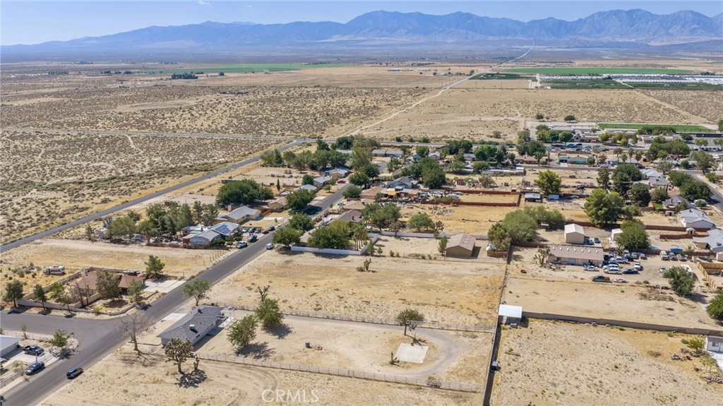 main property photo 36