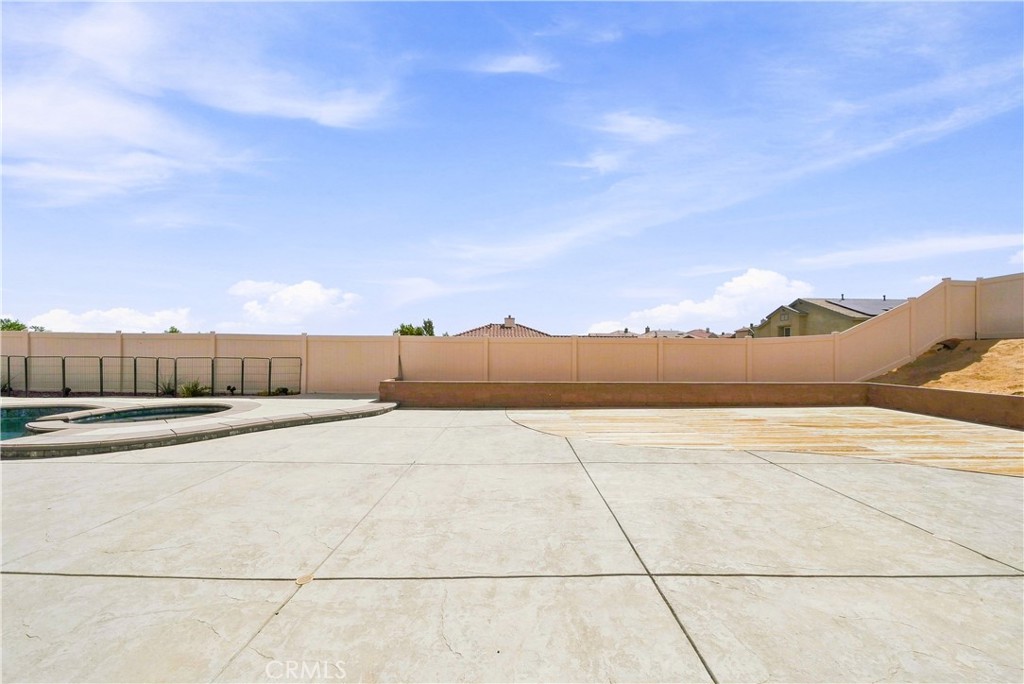 main property photo 45