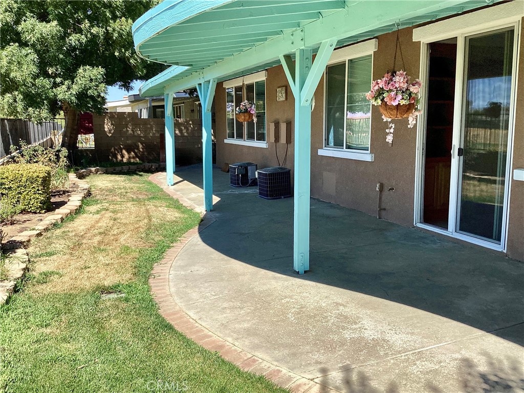 main property photo 15