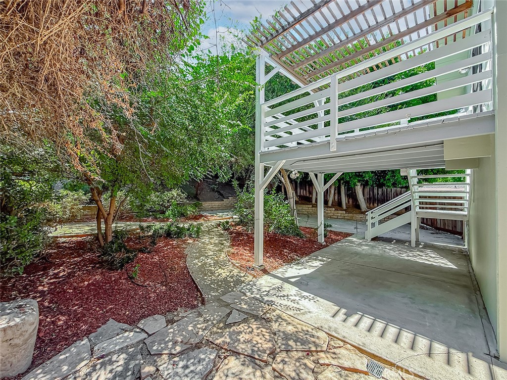 main property photo 48