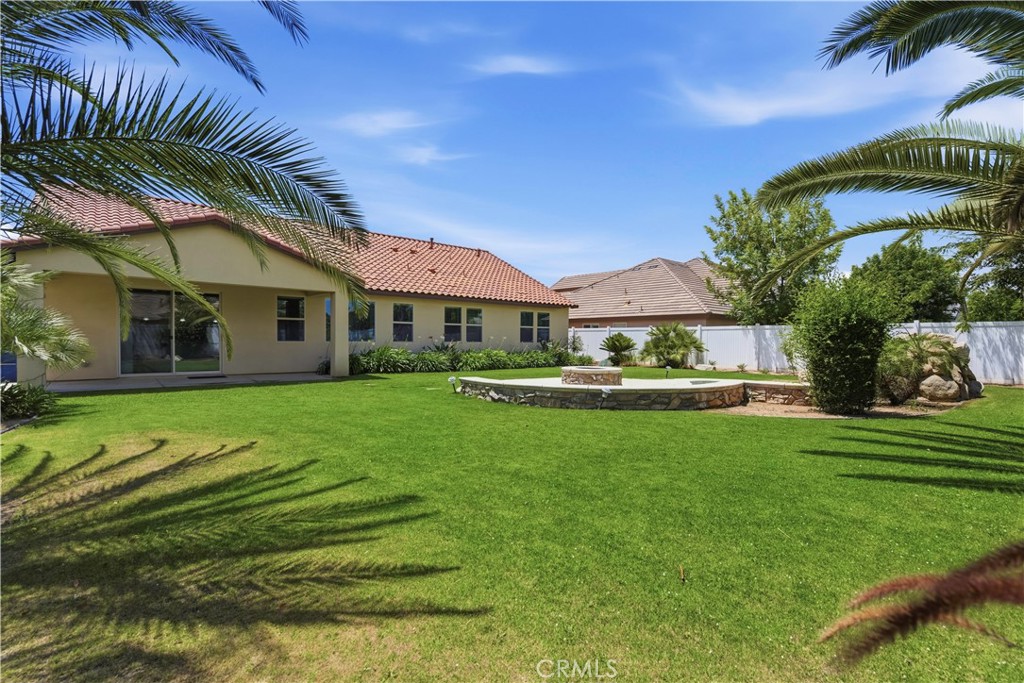 main property photo 12