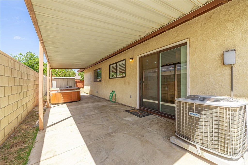 main property photo 23